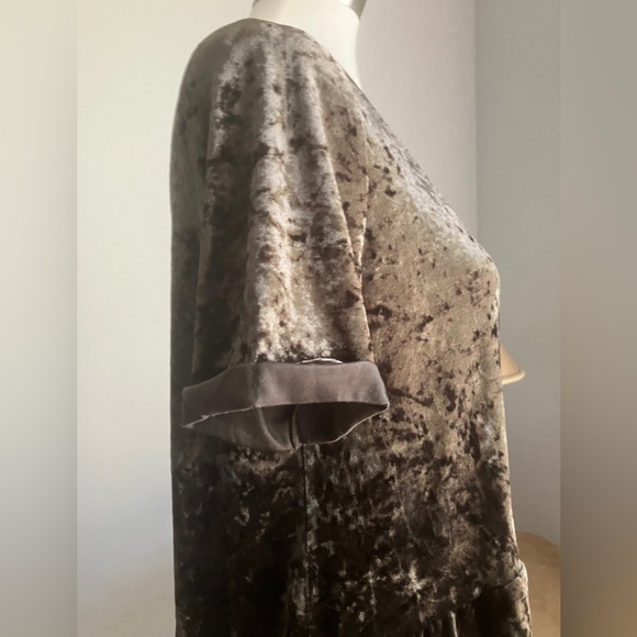 Altar'd State crushed velvet, baby doll top SZ M Boho chic - Picture 15 of 16